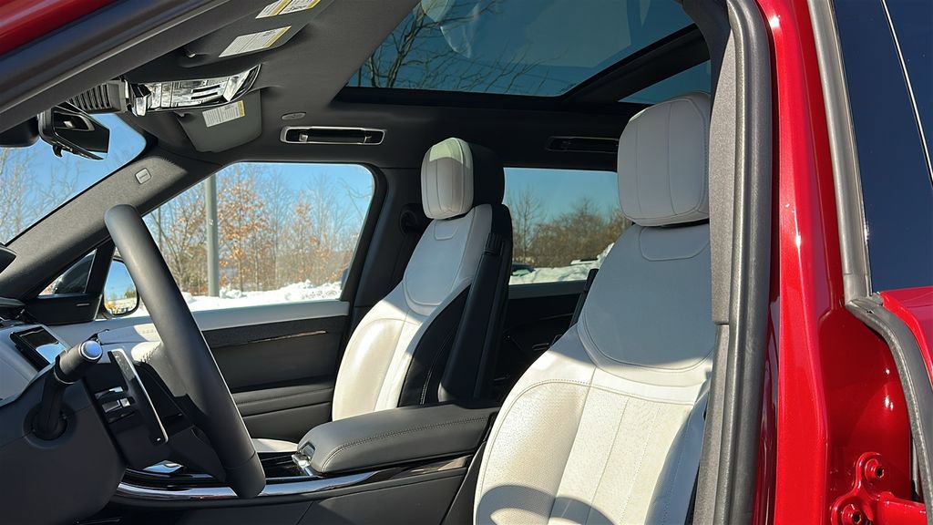 Certified 2023 Land Rover Range Rover Sport SE Dynamic image 10