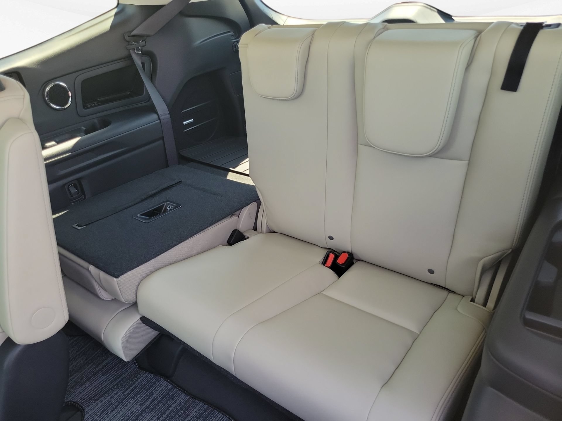 New 2026 Subaru Ascent Limited AWD/4WD image 26