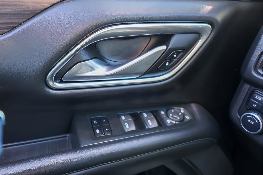 Used 2022 Chevrolet Tahoe Z71 w/ Luxury Package image 23