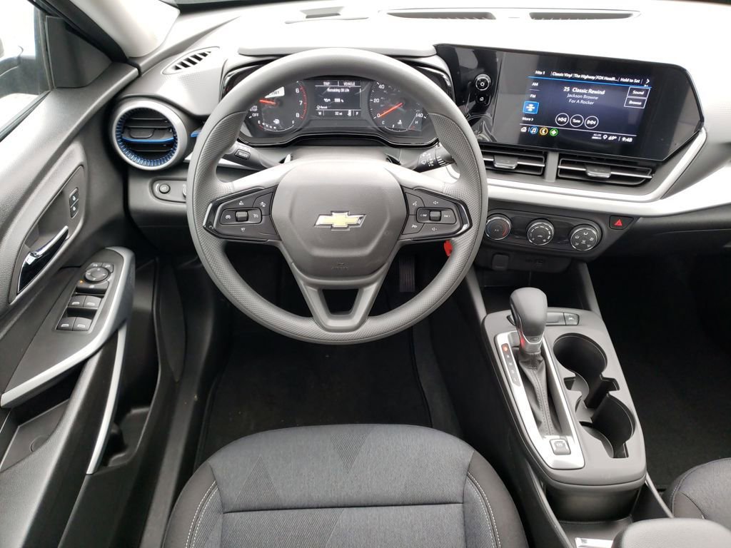 New 2026 Chevrolet Trax LS image 13