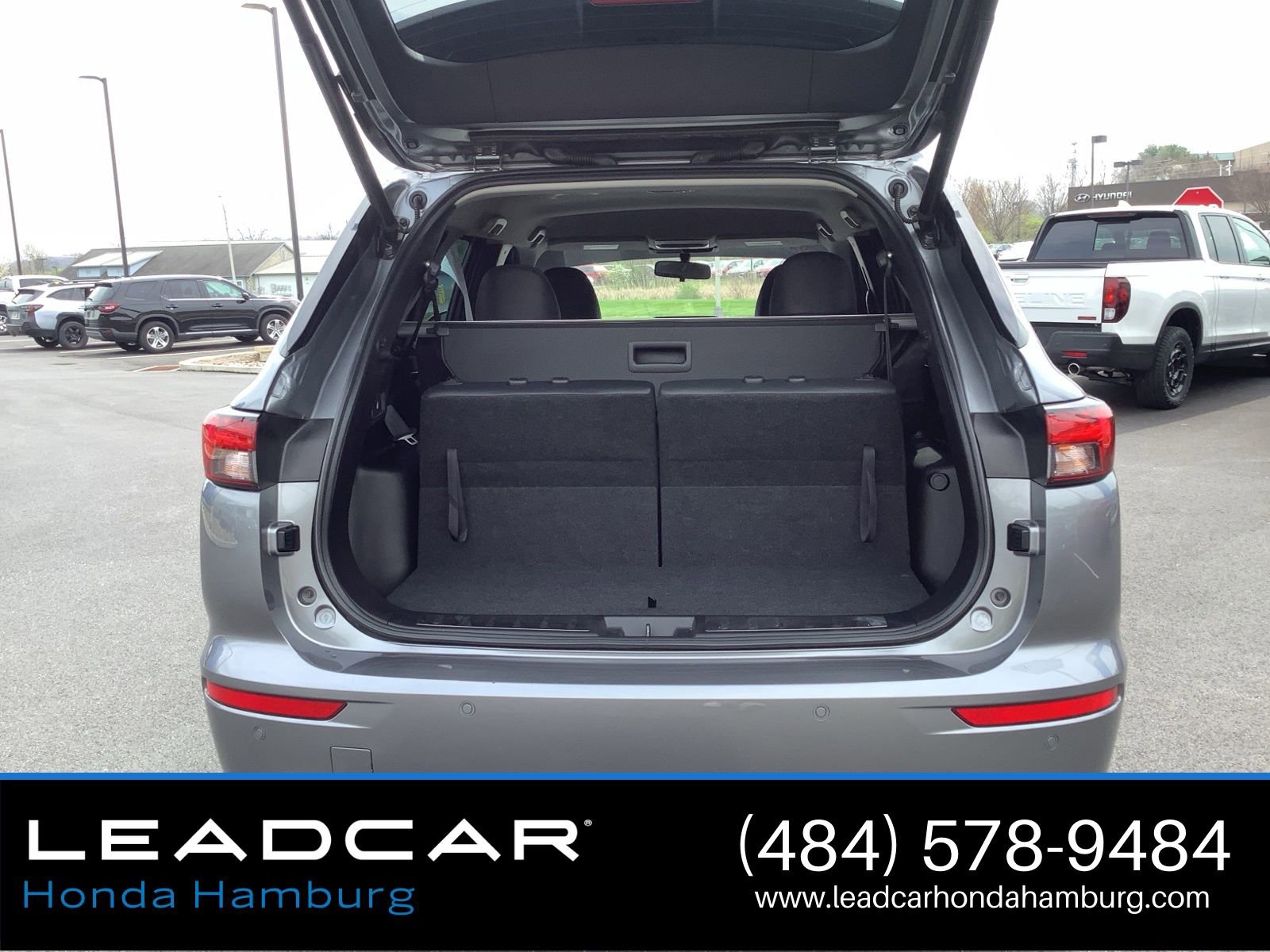 Used 2022 Mitsubishi Outlander SE image 22