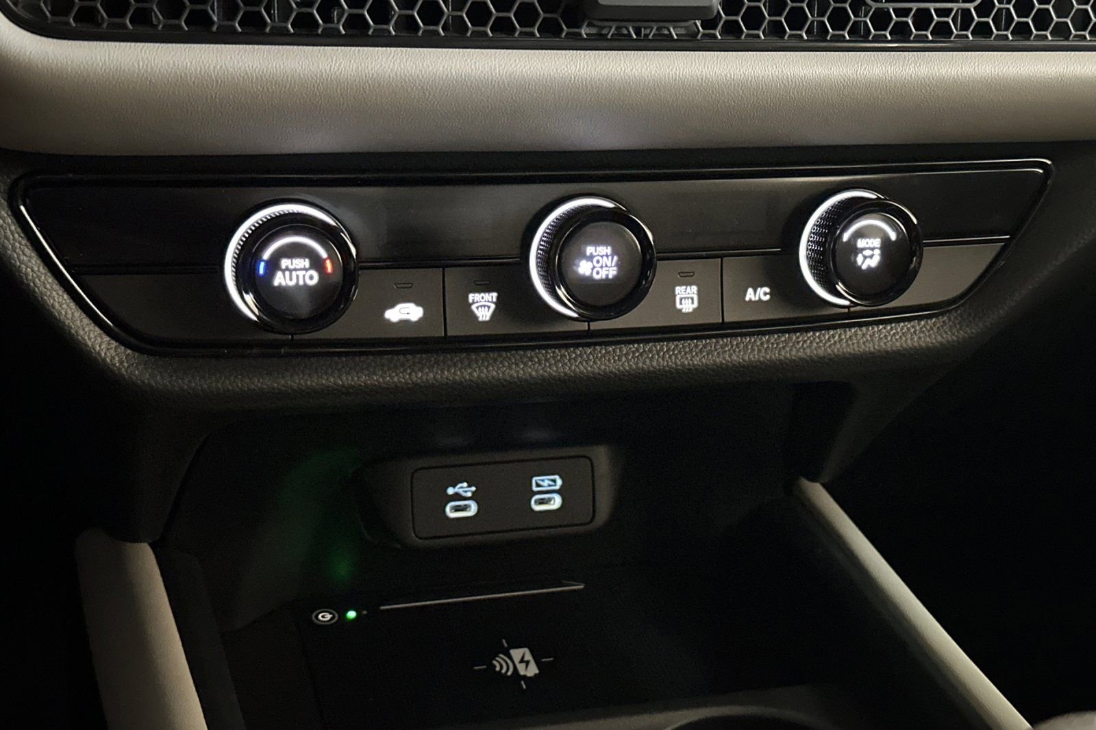 New 2026 Honda HR-V LX image 18