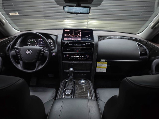 Used 2023 Nissan Armada Platinum AWD/4WD image 12