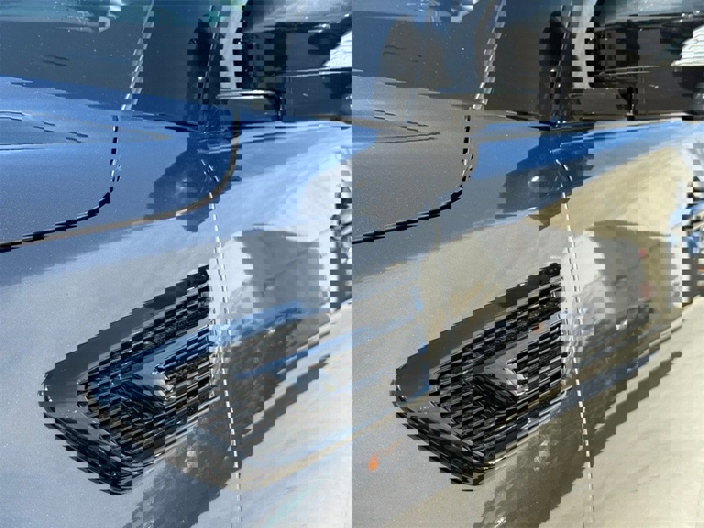 Used 2023 INFINITI QX80 Sensory w/ All-Season Package image 5