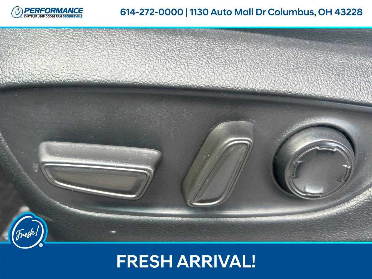 Used 2024 Toyota Sienna AWD image 18