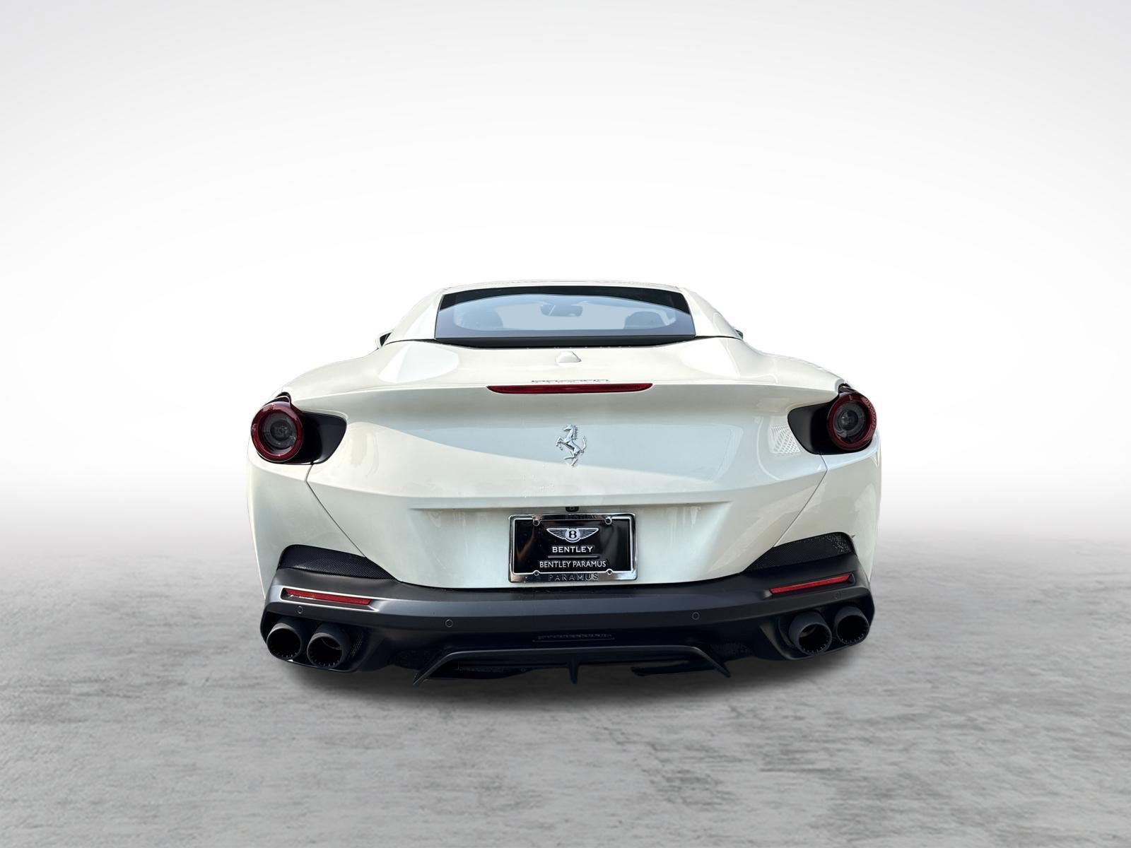 Used 2019 Ferrari Portofino RWD image 5