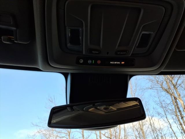 Used 2025 Chevrolet Silverado 3500 W/T w/ WT Convenience Package image 17