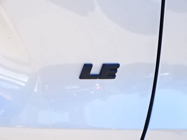 Certified 2025 Toyota RAV4 LE FWD image 10
