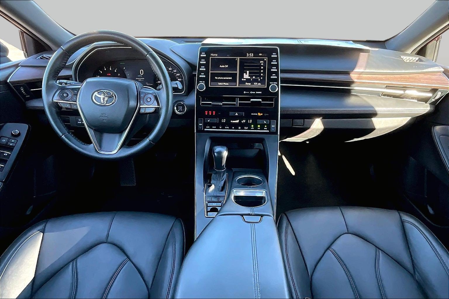 Used 2022 Toyota Avalon XLE FWD image 14