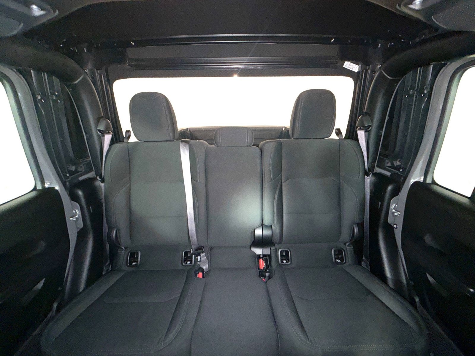 Used 2021 Jeep Gladiator Sport AWD/4WD image 23
