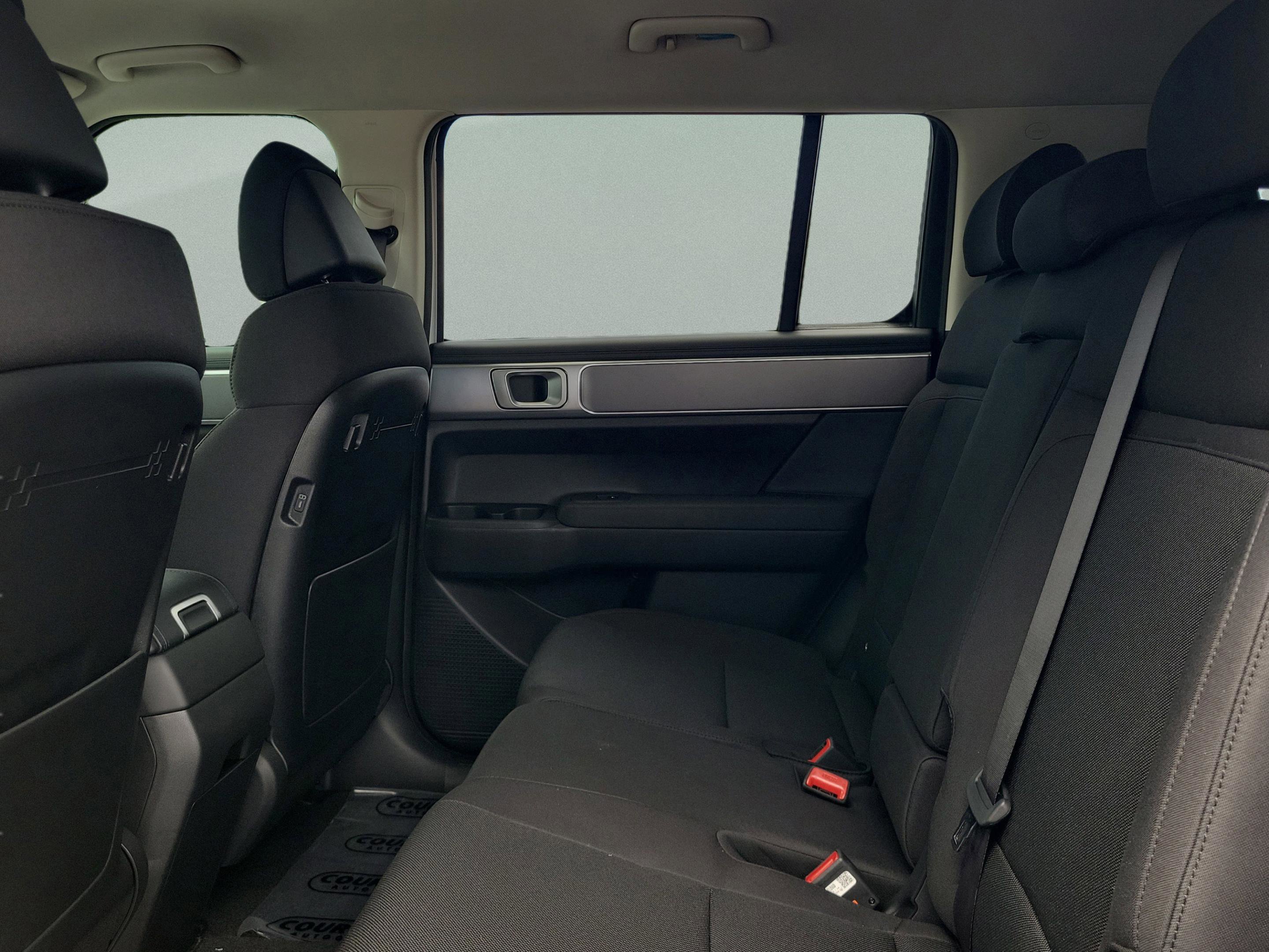 New 2026 Hyundai Santa Fe SE image 26