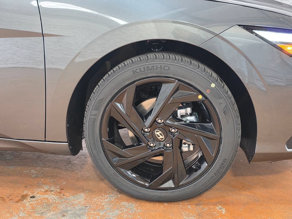 New 2026 Hyundai Elantra SEL Sport Premium FWD image 8