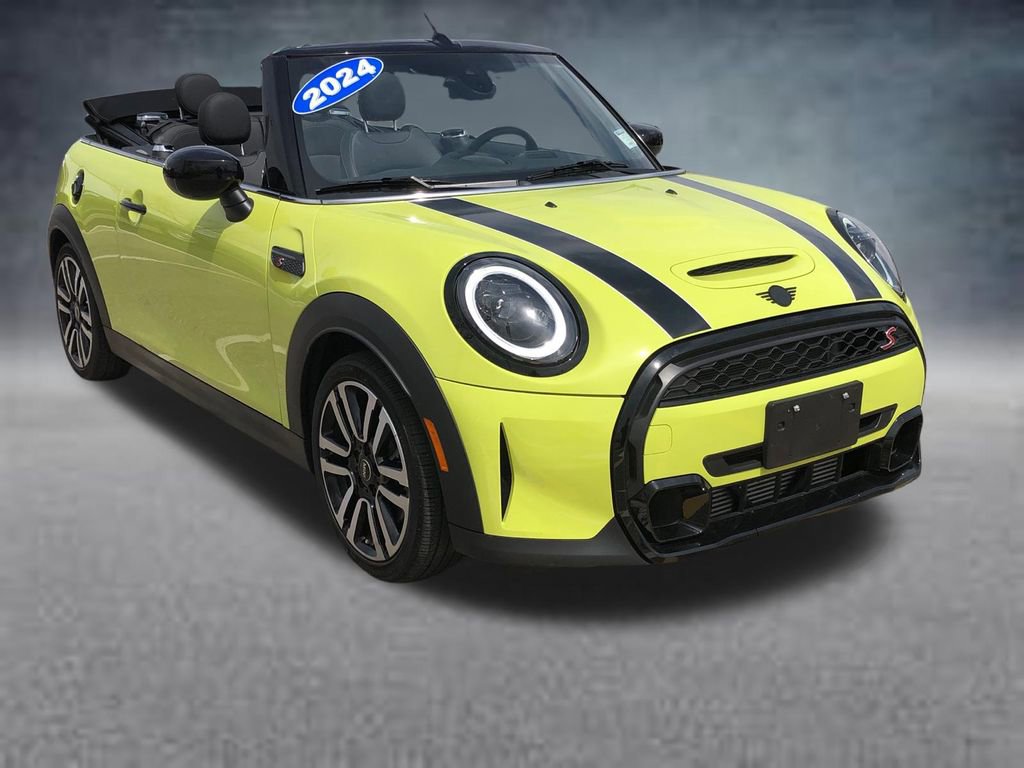 Used 2024 MINI Cooper S FWD image 13