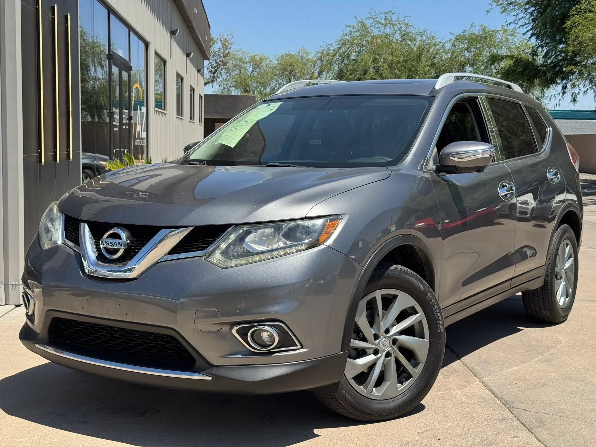 Used 2014 Nissan Rogue SL w/ SL Premium Package