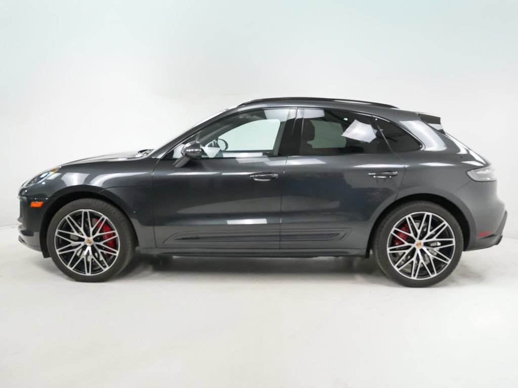 Certified 2023 Porsche Macan GTS AWD/4WD image 2
