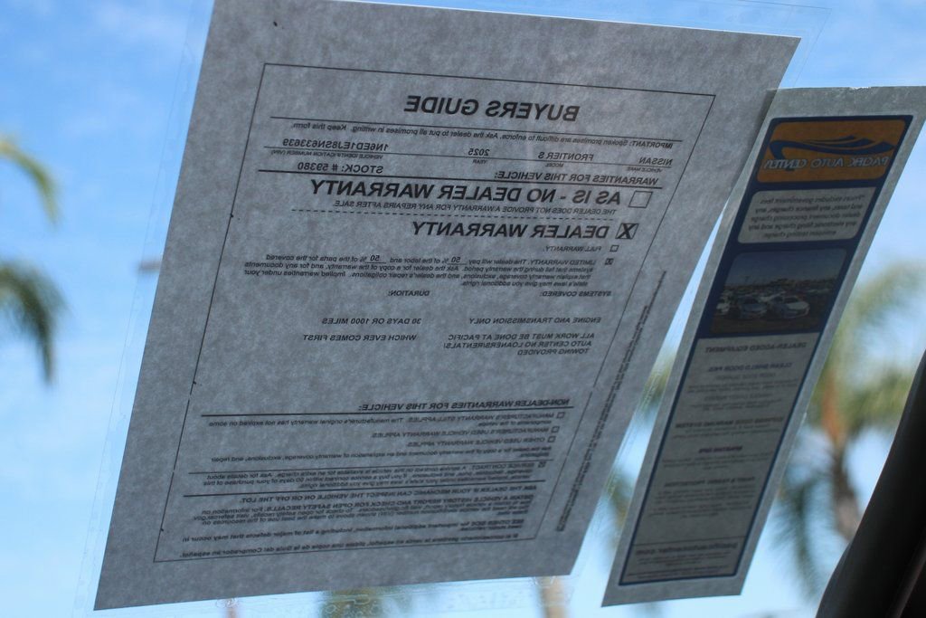 Used 2025 Nissan Frontier S w/ S Utility Package image 43