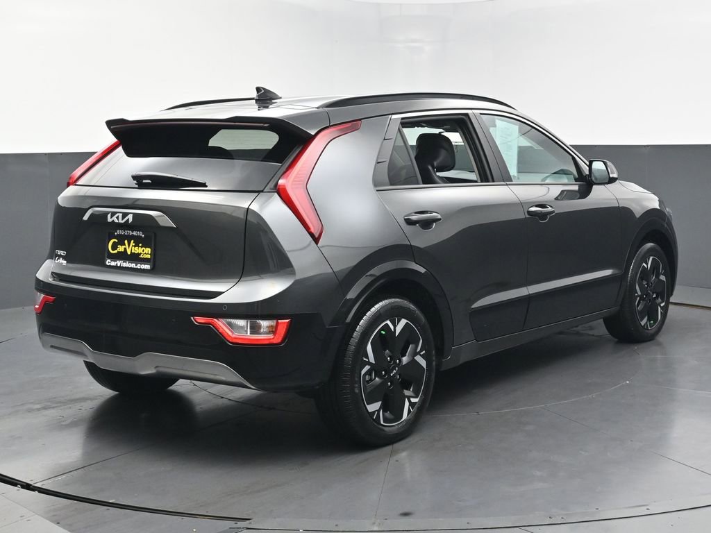 Used 2024 Kia Niro Wind w/ Wind Preserve Package image 5