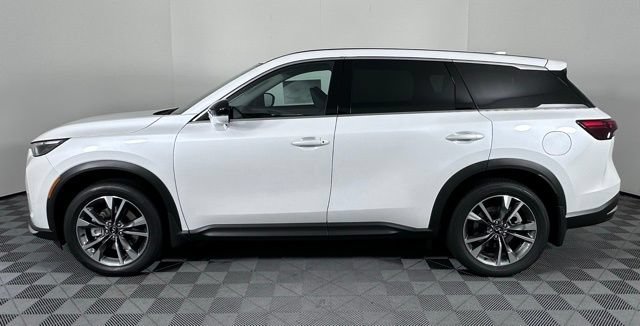 Certified 2026 INFINITI QX60 Pure w/ Cargo Package FWD image 4