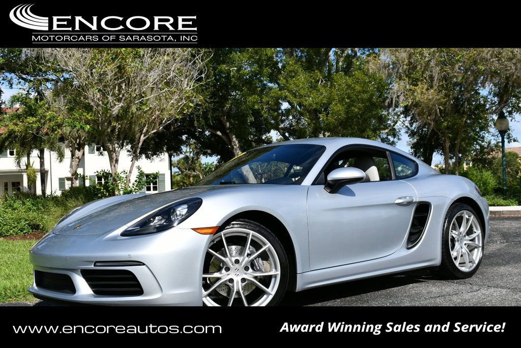 Used 2018 Porsche 718 Cayman RWD image 1