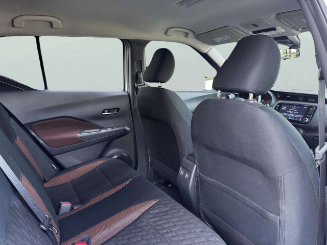 Used 2024 Nissan Kicks SR image 42