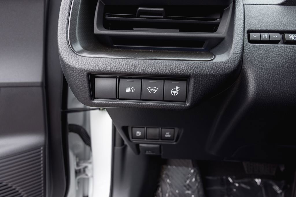 Used 2026 Toyota Prius Plug-In Hybrid image 15