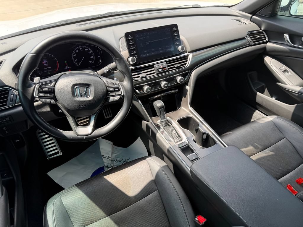 Used 2019 Honda Accord Sport image 11