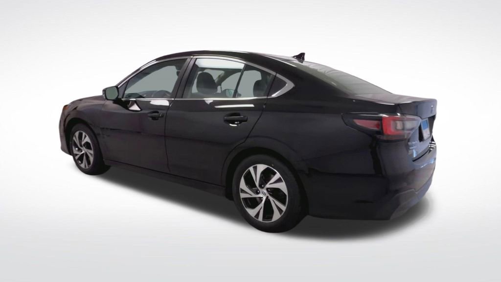 Used 2022 Subaru Legacy Premium image 6