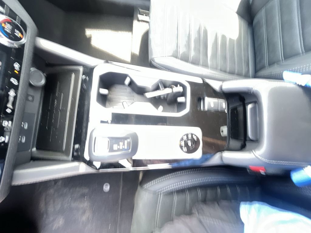 New 2025 Mitsubishi Outlander SE image 20