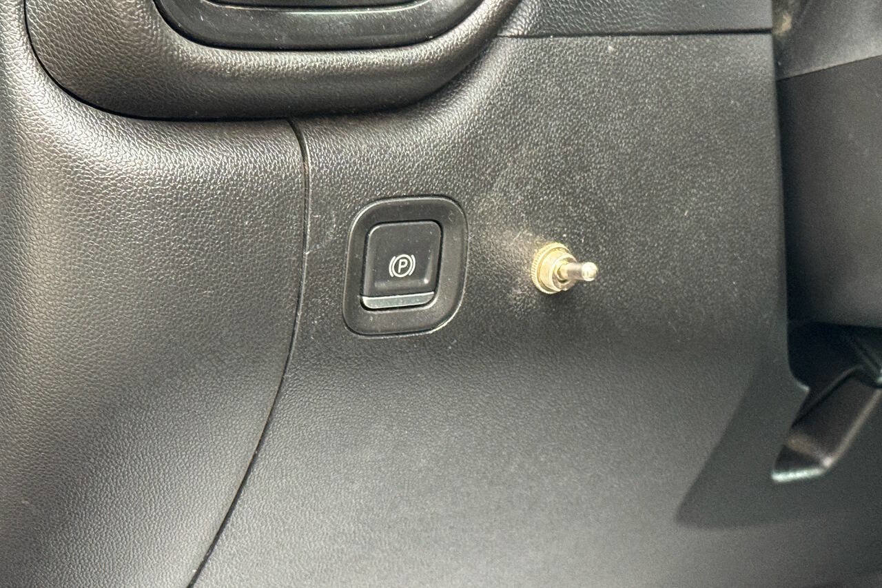 Used 2020 Chevrolet Silverado 2500 W/T w/ WT Fleet Convenience Package image 27