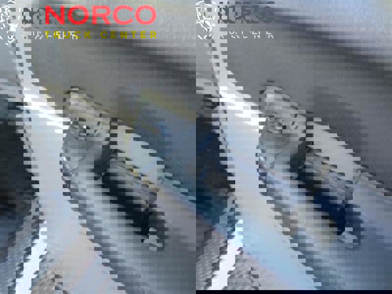 Used 2006 Ford F550 2WD Crew Cab Super Duty image 12