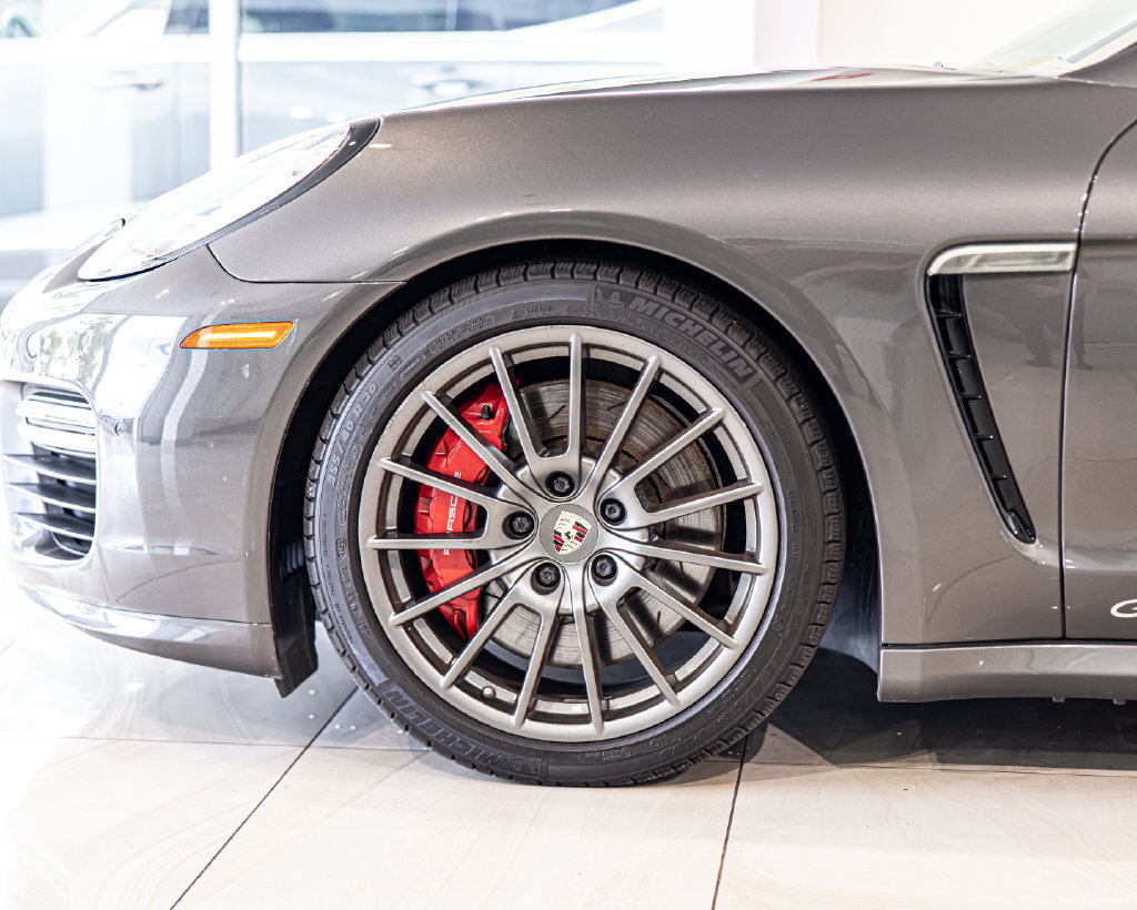 Used 2015 Porsche Panamera GTS AWD/4WD image 8