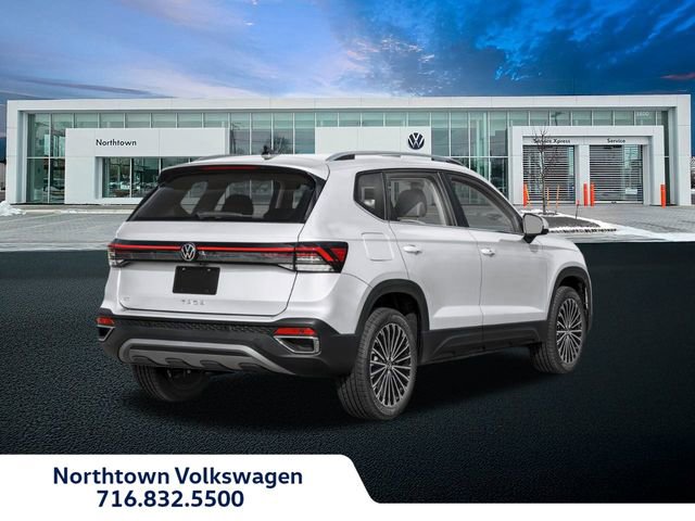 New 2025 Volkswagen Taos SE image 2