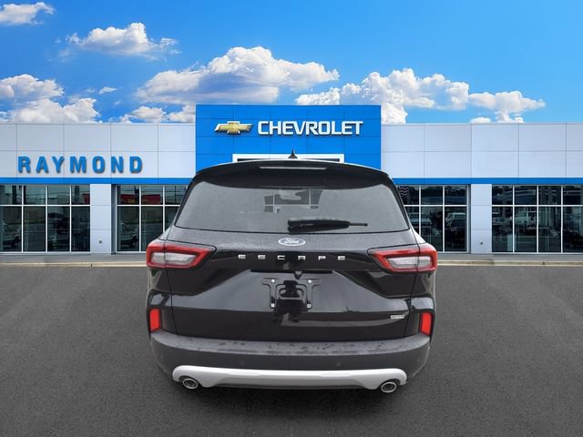 Used 2024 Ford Escape SE FWD image 4