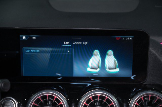 Certified 2025 Mercedes-Benz GLA 250 4MATIC image 16