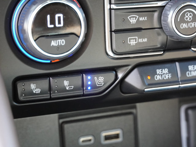 Used 2023 Chevrolet Tahoe High Country RWD image 29