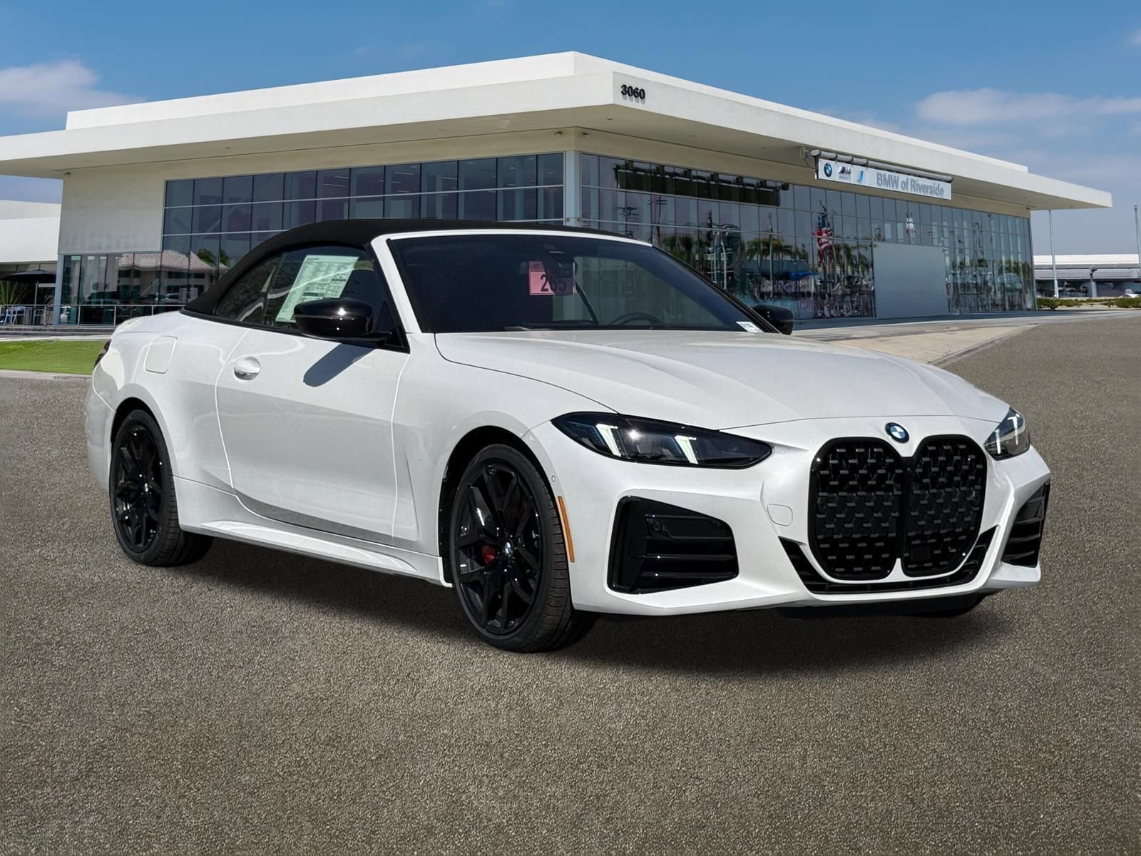 New 2026 BMW 430i Convertible w/ M Sport Package RWD image 2