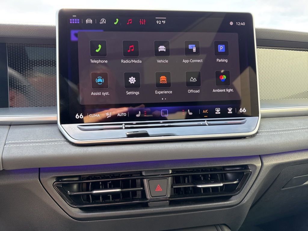 Certified 2026 Volkswagen Tiguan SE R-Line image 23
