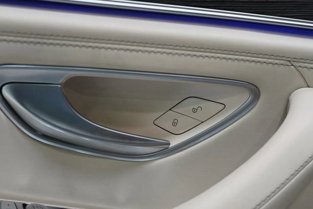 Used 2024 Mercedes-Benz AMG GT 43 image 33