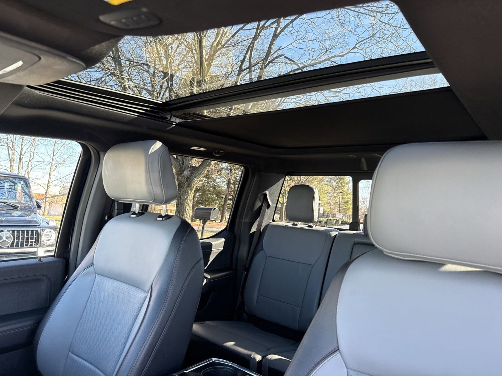 Used 2023 Ford F150 Lightning Lariat w/ Equipment Group 511A High image 21