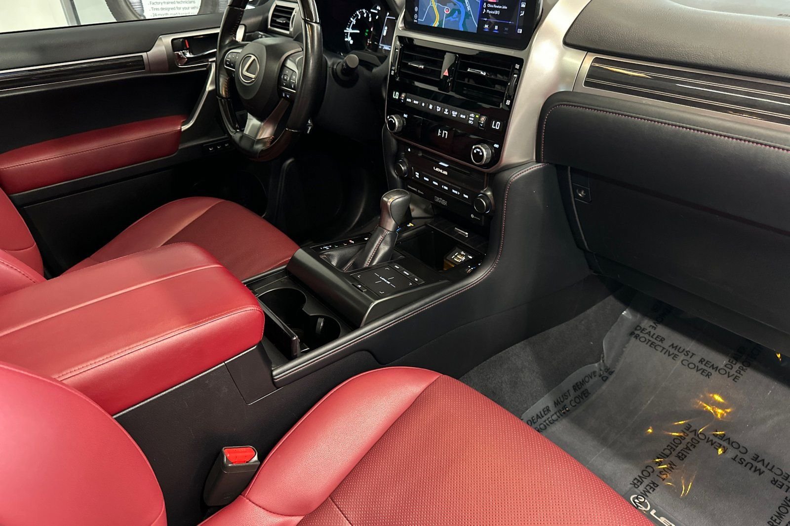 Used 2022 Lexus GX 460 Premium w/ Accessory Package AWD/4WD image 19