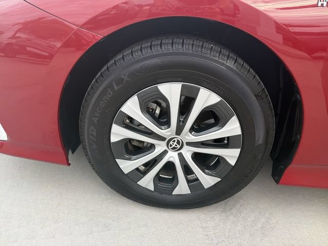 Certified 2020 Toyota Prius Prime XLE w/ Carpet Mat Package FWD image 30