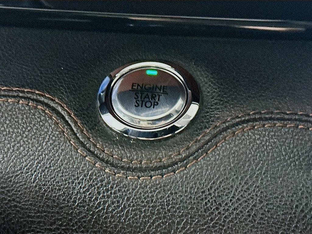 Used 2021 Lincoln Navigator Reserve image 27