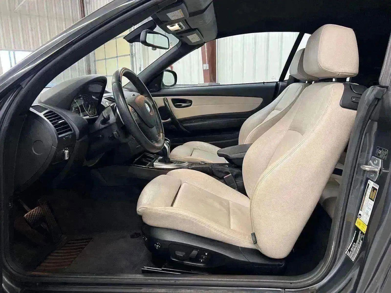 Used 2013 BMW 135i Convertible image 20