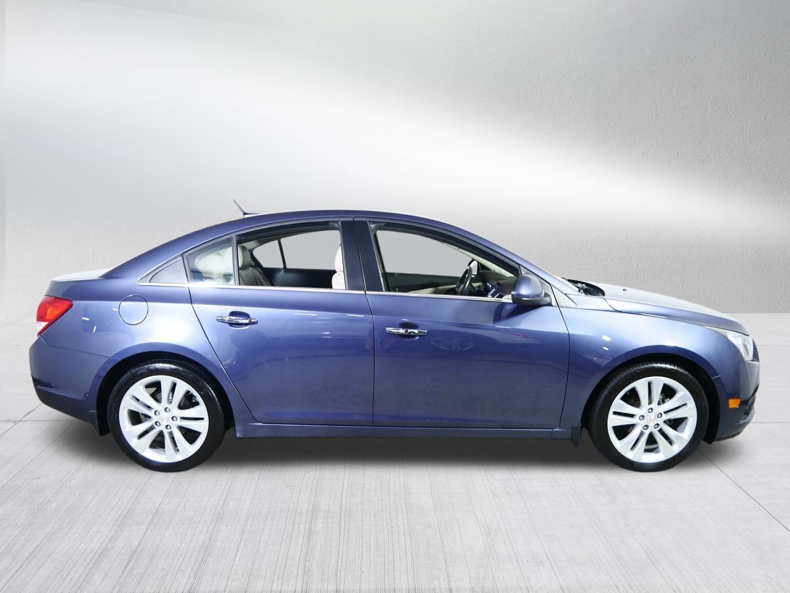 Used 2013 Chevrolet Cruze LTZ FWD image 8