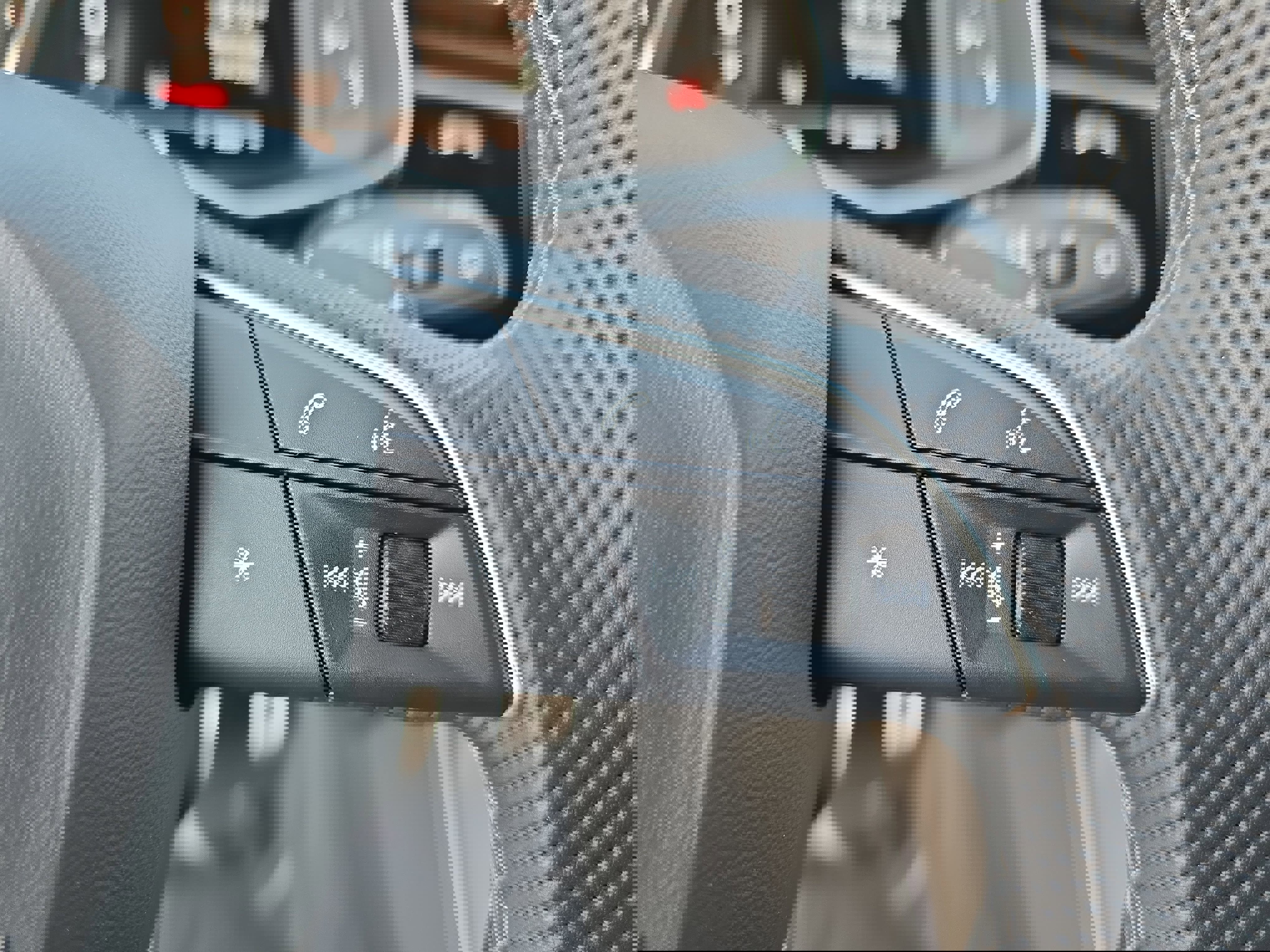 Used 2024 Audi SQ8 Prestige w/ Prestige Package image 18