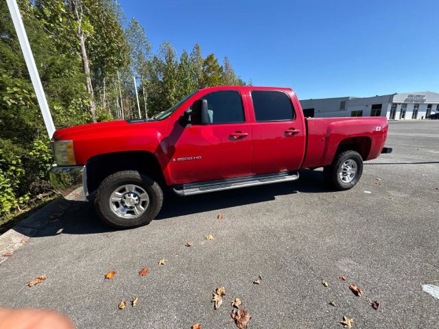 Used 2008 Chevrolet Silverado 2500 LTZ w/ Safety Package AWD/4WD image 5