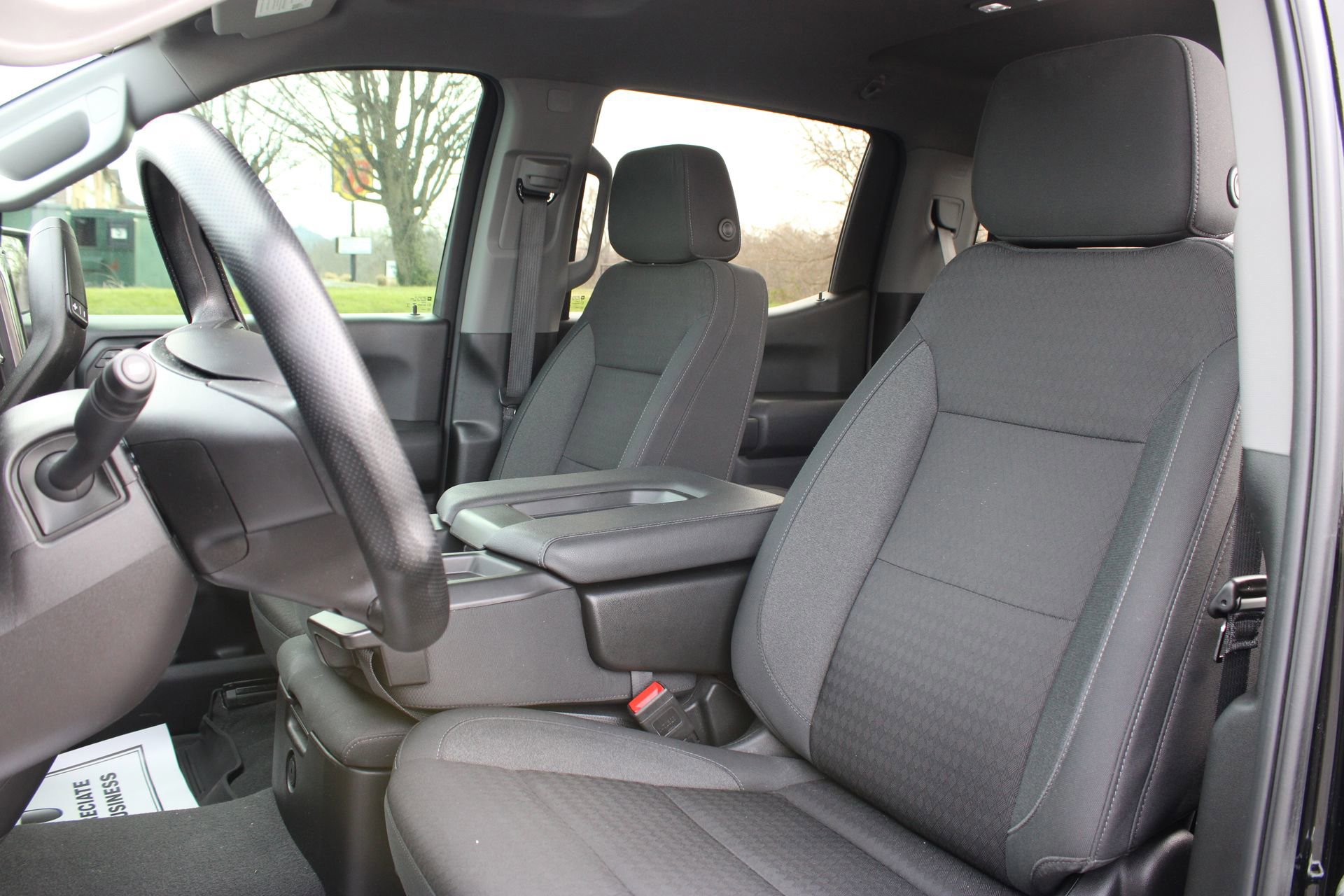 Used 2025 Chevrolet Silverado 1500 Custom Trail Boss w/ Dark Appearance Package image 19