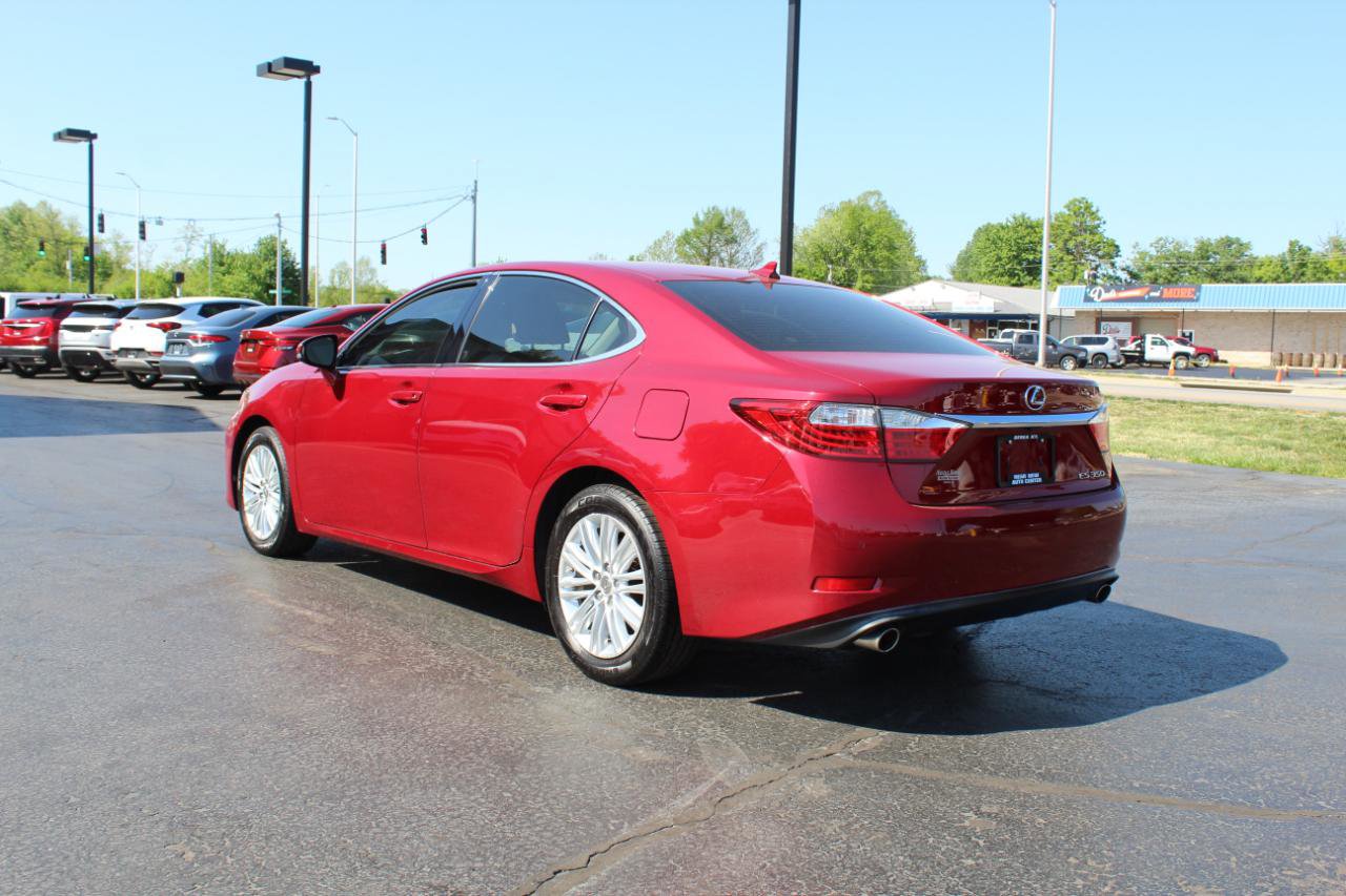 Used 2013 Lexus ES 350 w/ Luxury Pkg FWD image 7