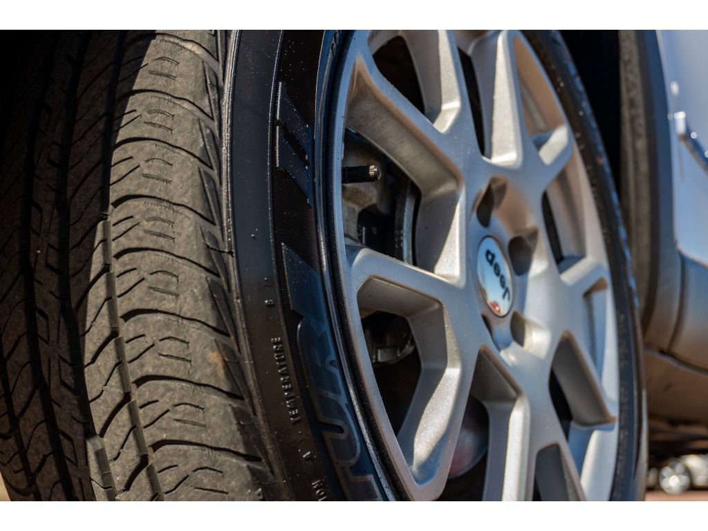 Used 2022 Jeep Renegade Latitude image 9