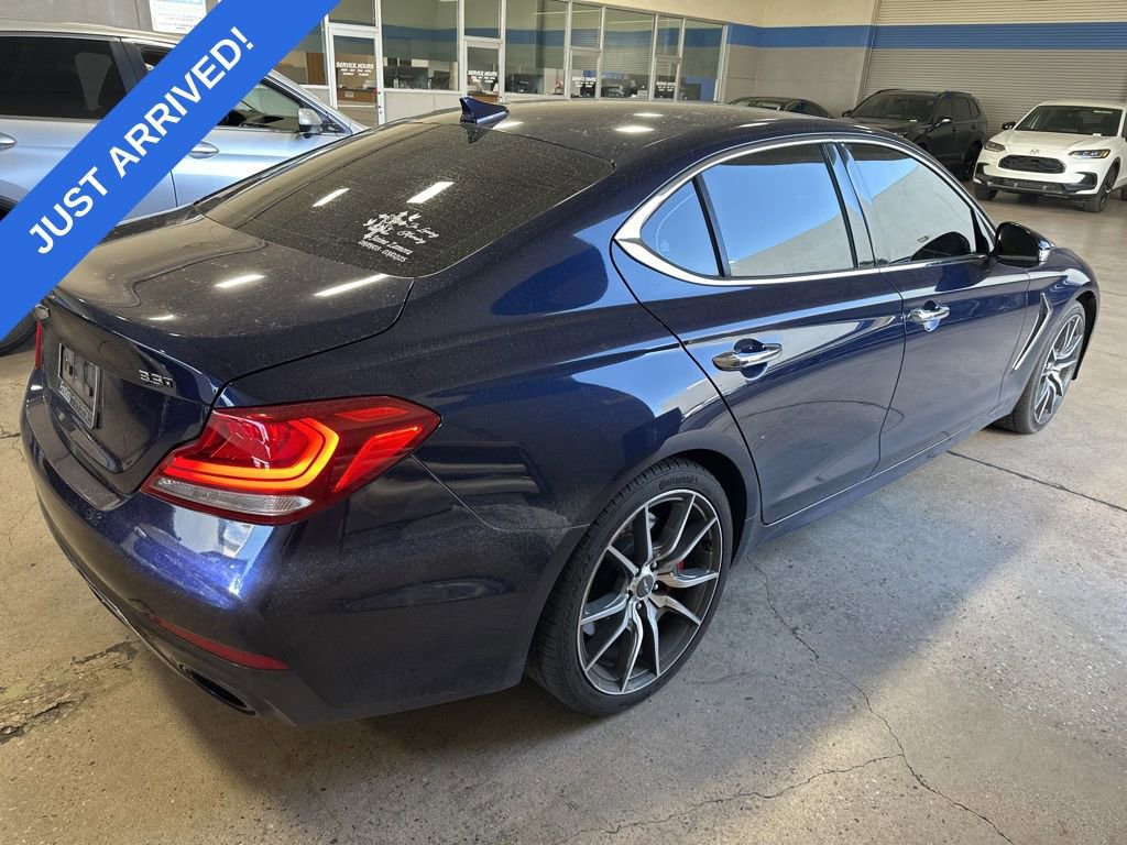 Used 2019 Genesis G70 3.3T Advanced RWD image 3